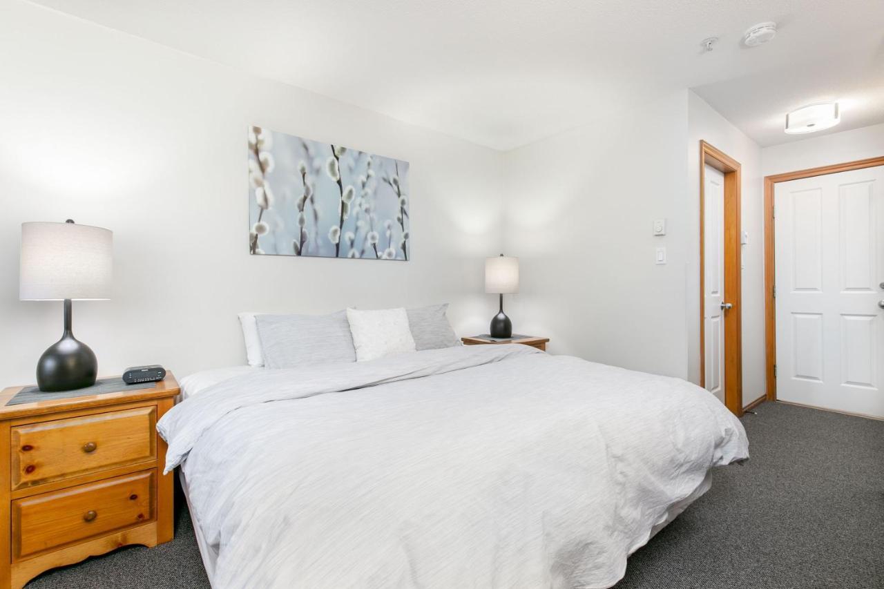 Glaciers Reach By Allseason Vacation Rentals Whistler Exterior foto