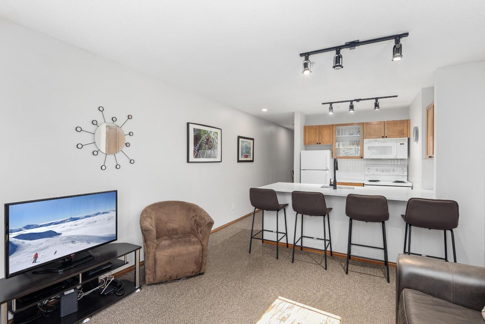 Glaciers Reach By Allseason Vacation Rentals Whistler Exterior foto