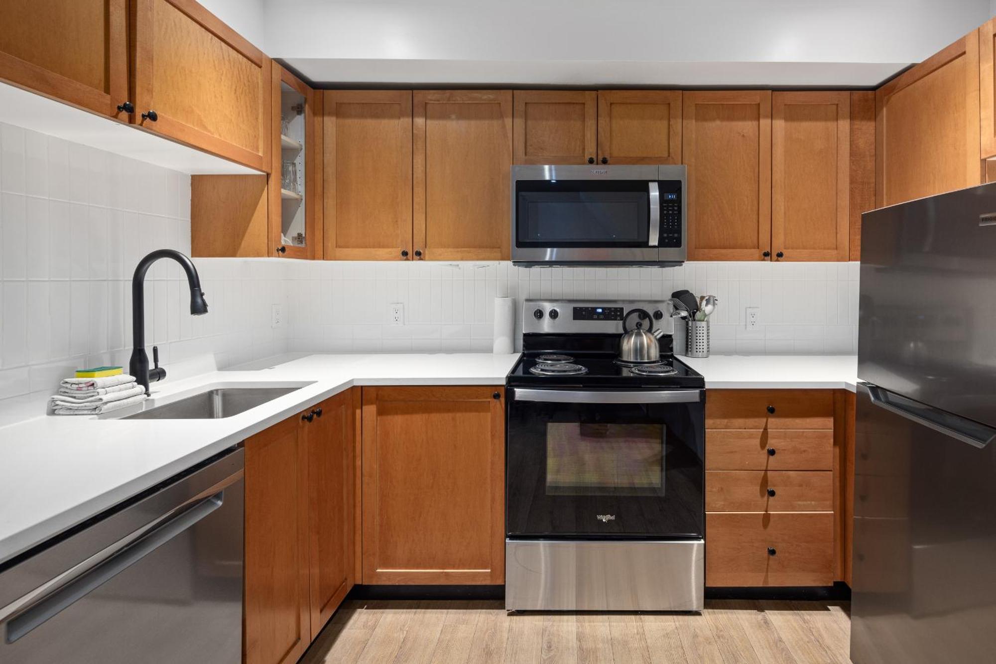 Glaciers Reach By Allseason Vacation Rentals Whistler Exterior foto